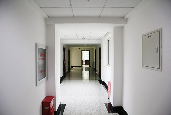 XLT_4678.jpg