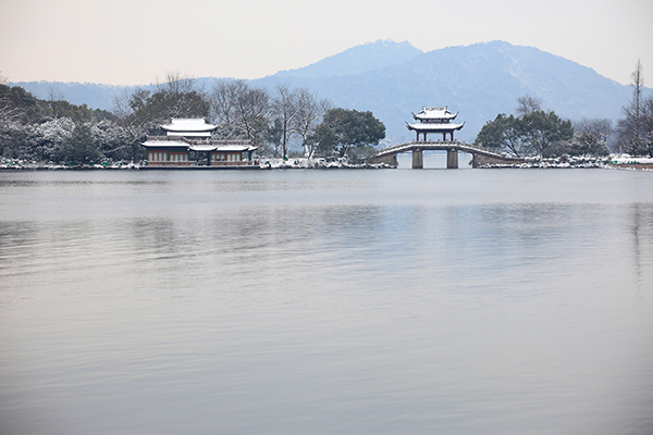 西湖雪景600.jpg