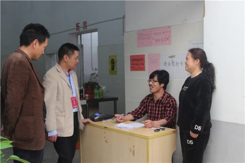 http://upload.m.ccdi.gov.cn/2016/0430/1461971001780.jpg